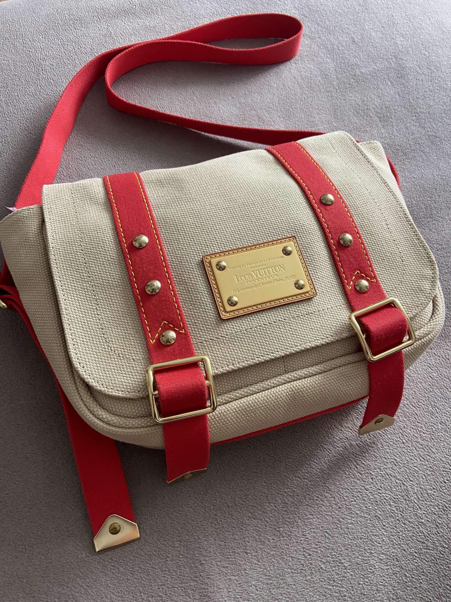 Louis Vuitton crossbody kabelka