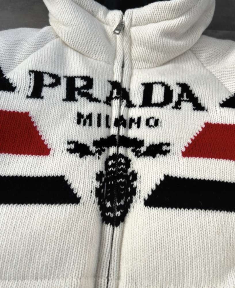 Prada zimná Bunda