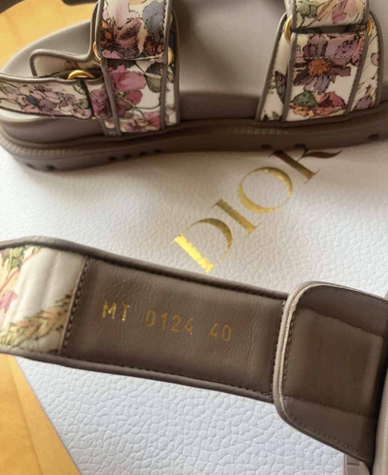 Dior sandalky