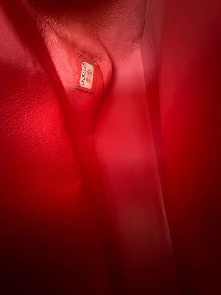 Chanel médium flap bag