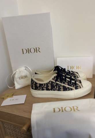https://www.vipluxury.sk/Dior tenisky