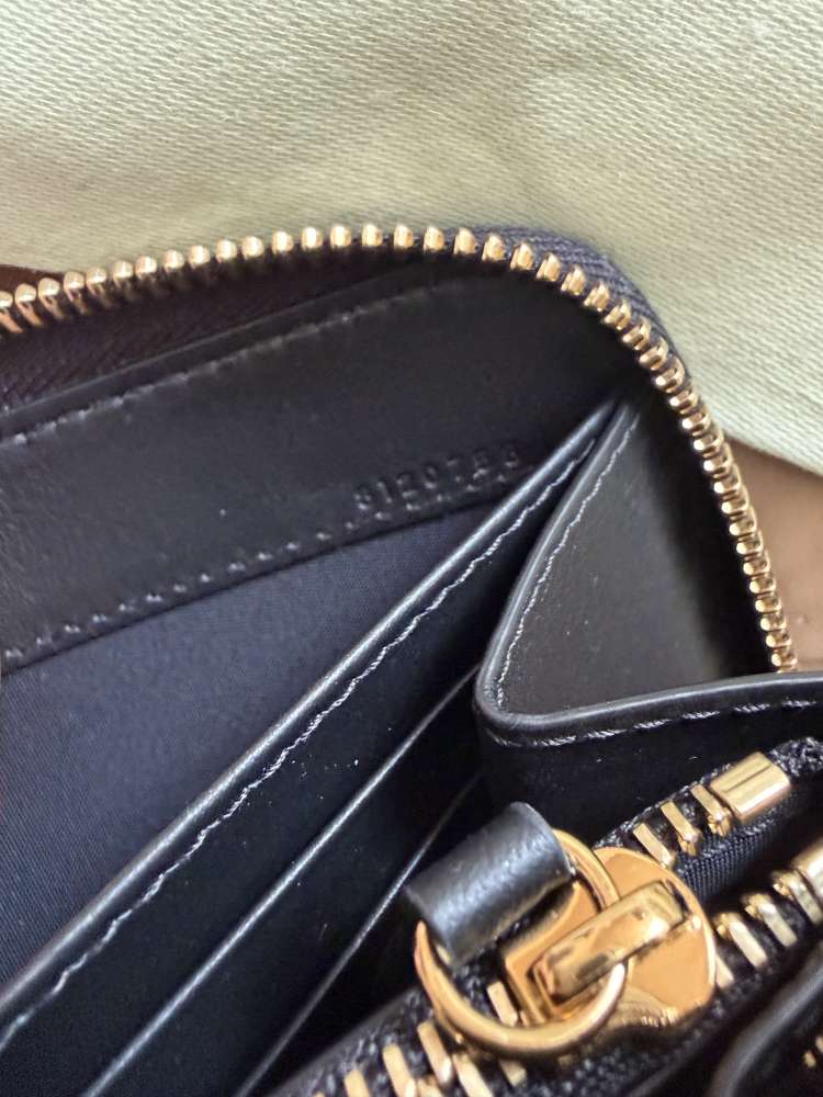Krásná peněženka Burberry