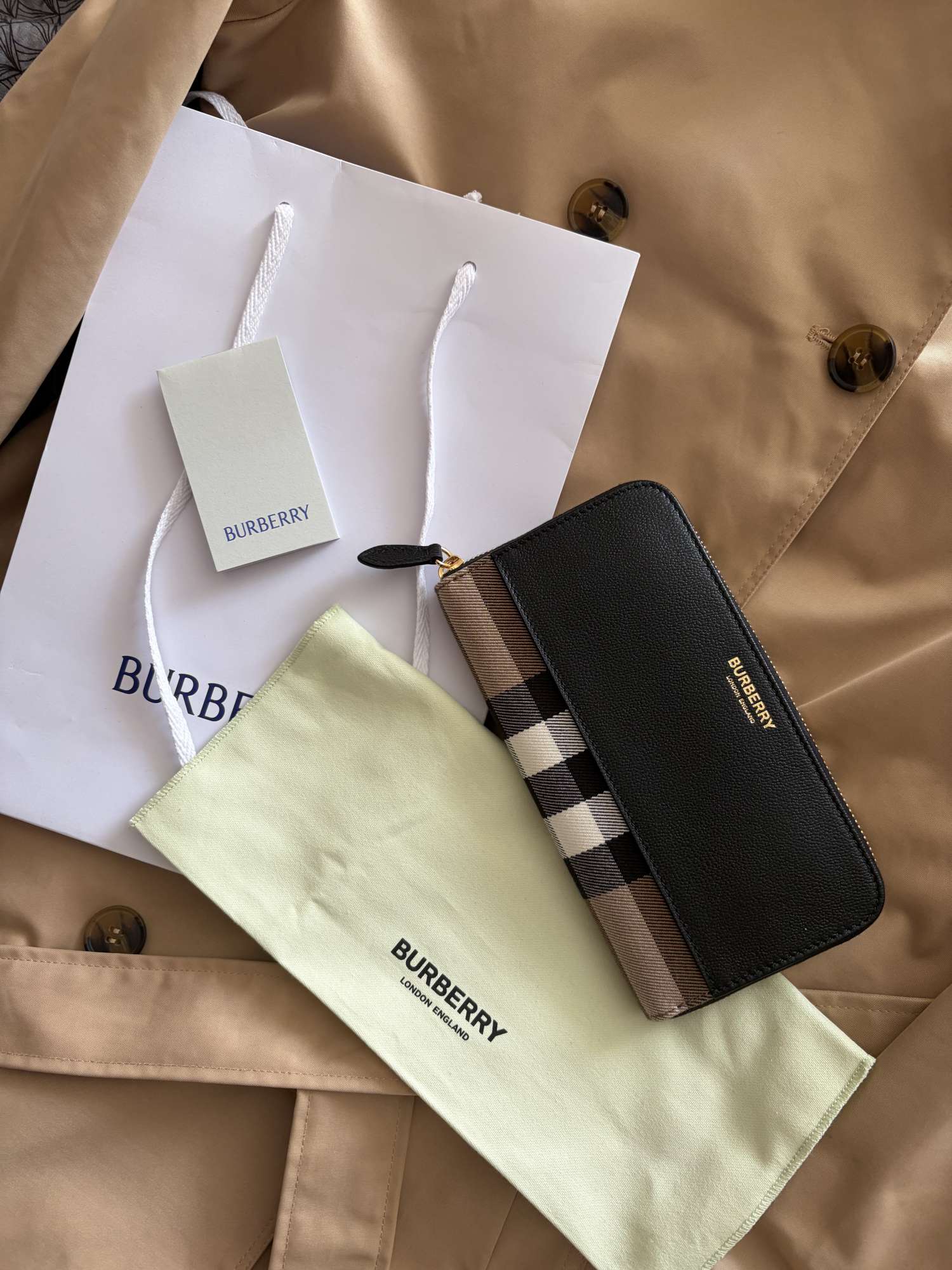 Krásná peněženka Burberry
