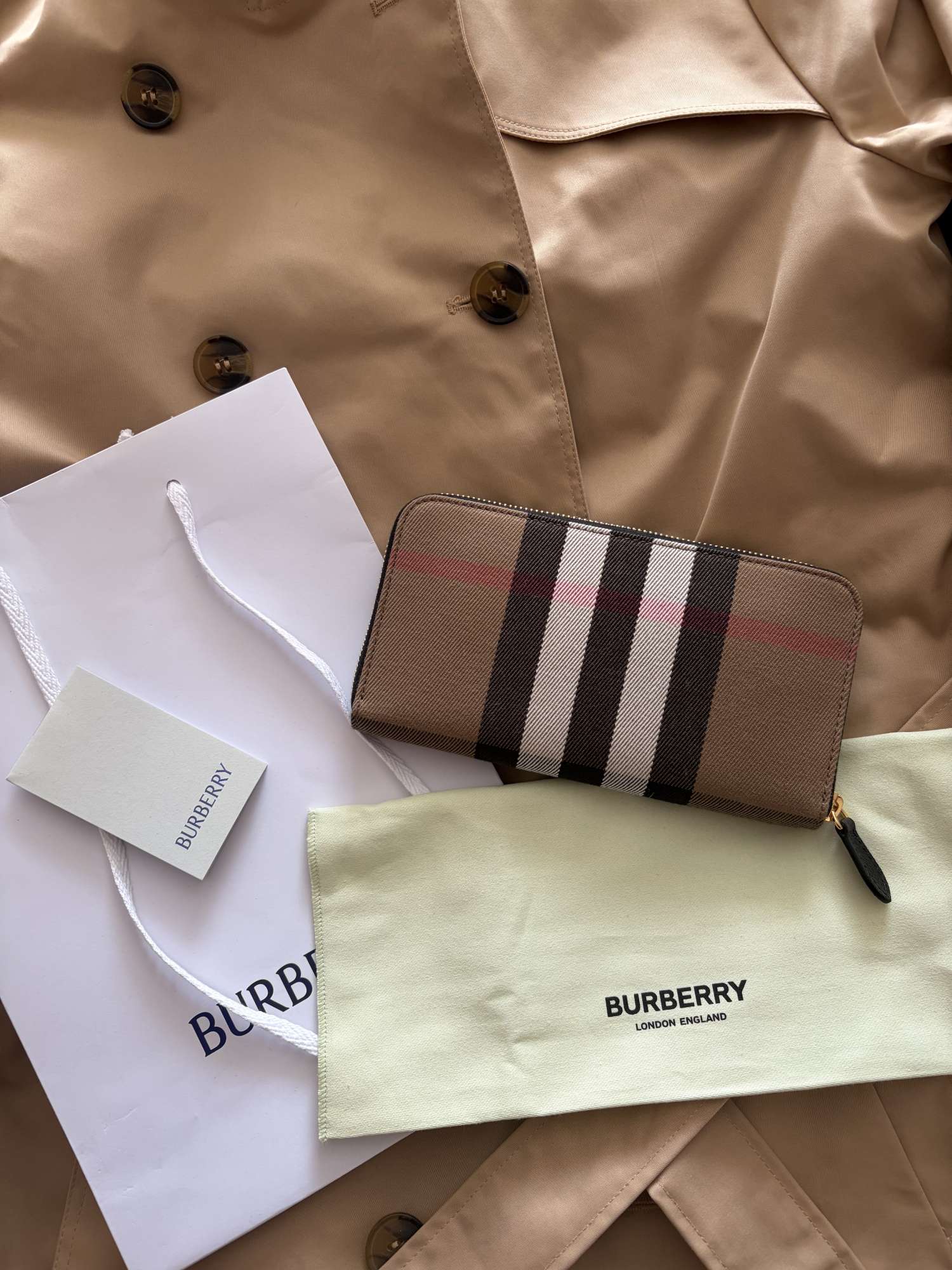 Krásná peněženka Burberry
