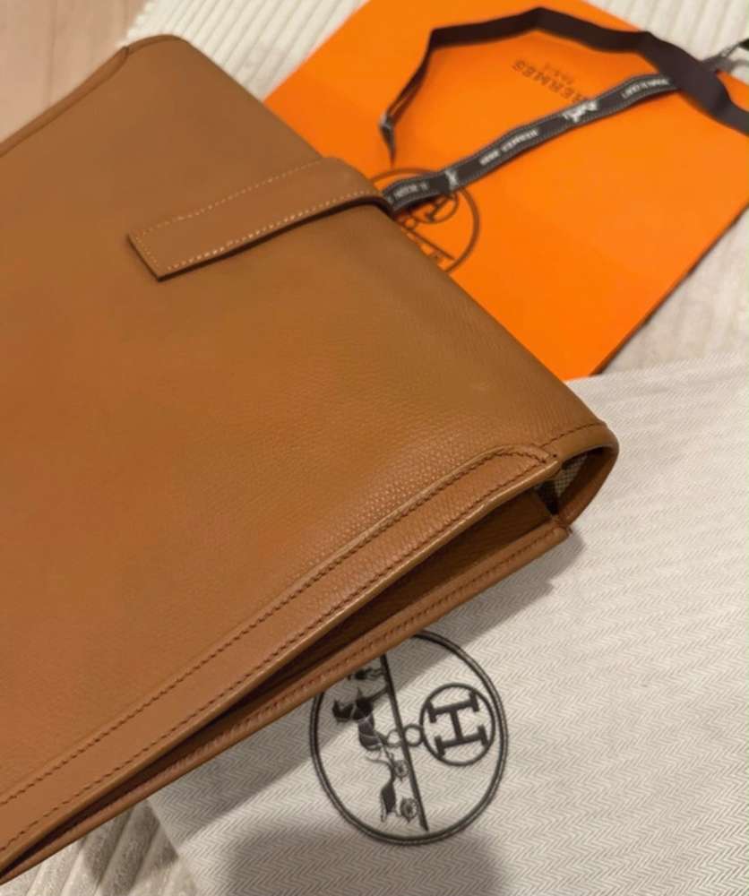 Hermes Jige clutch