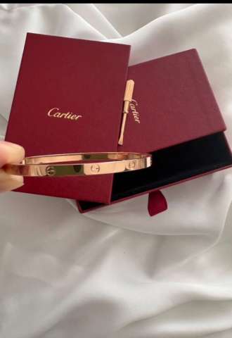 https://www.vipluxury.sk/Cartier love náramok
