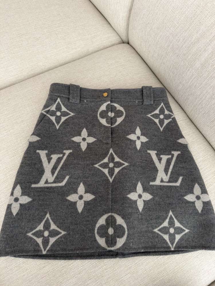 Louis Viutton sukňa