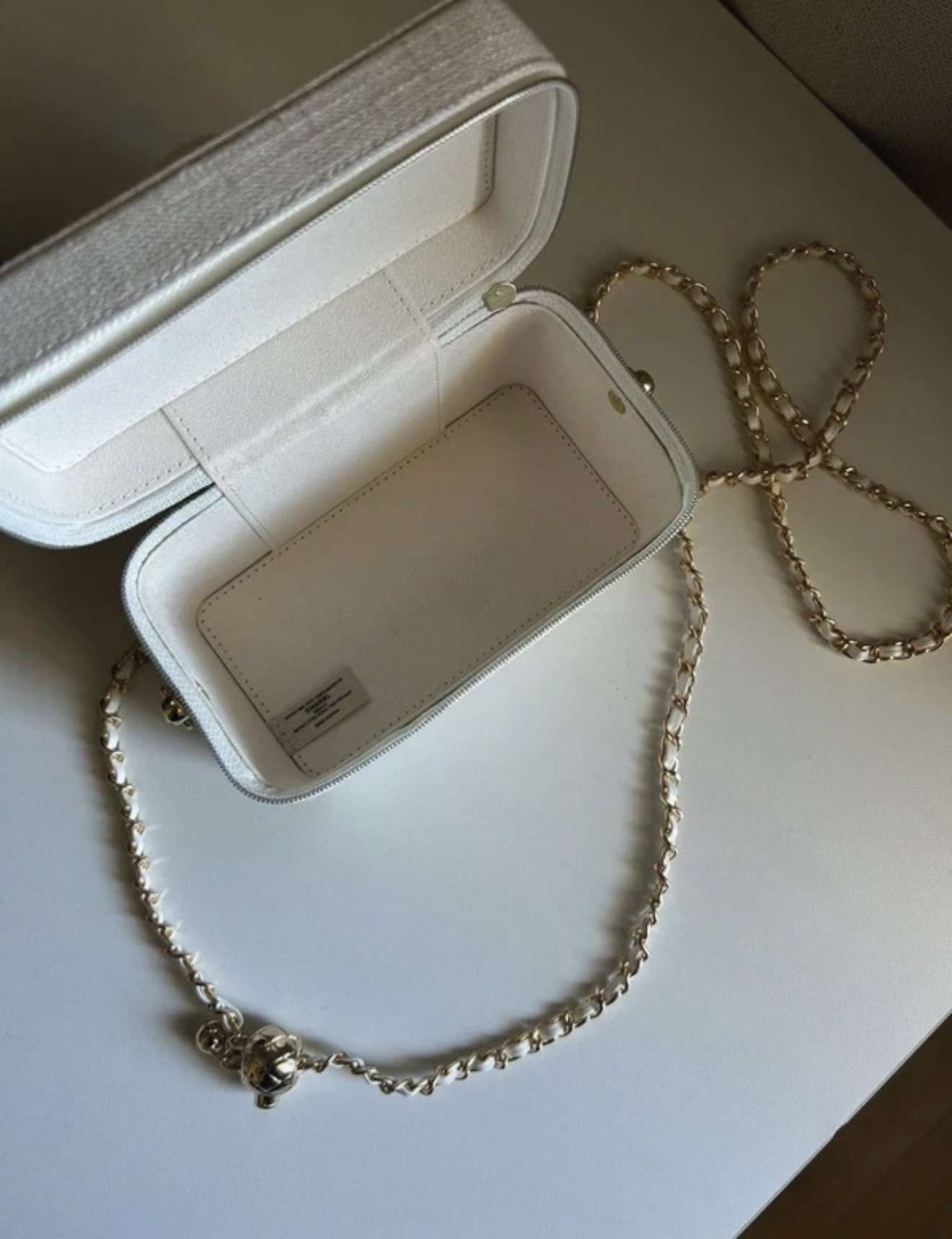 Chanel kozmetická taška