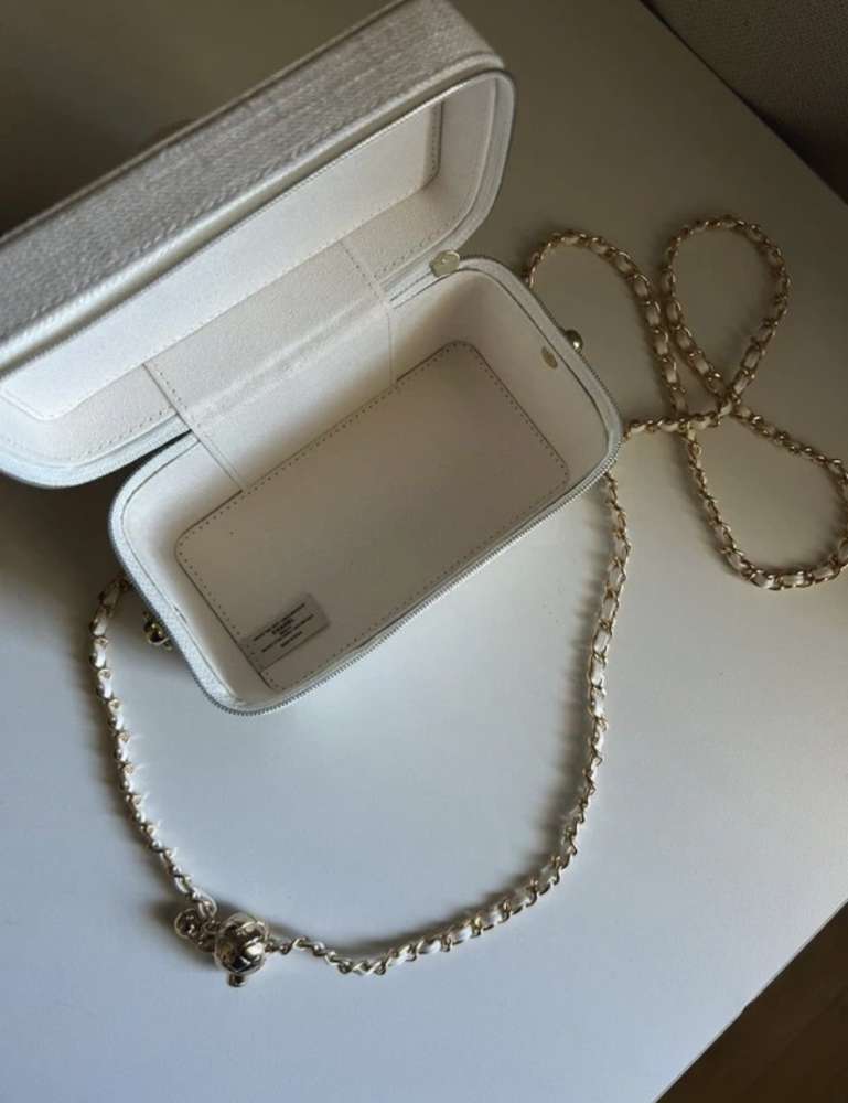 Chanel kozmetická taška