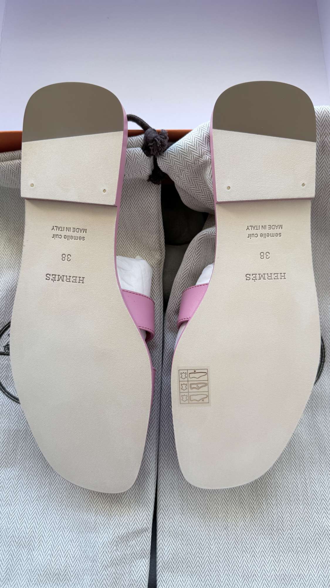 Sandále Hermès Oran rose Bonbon 38