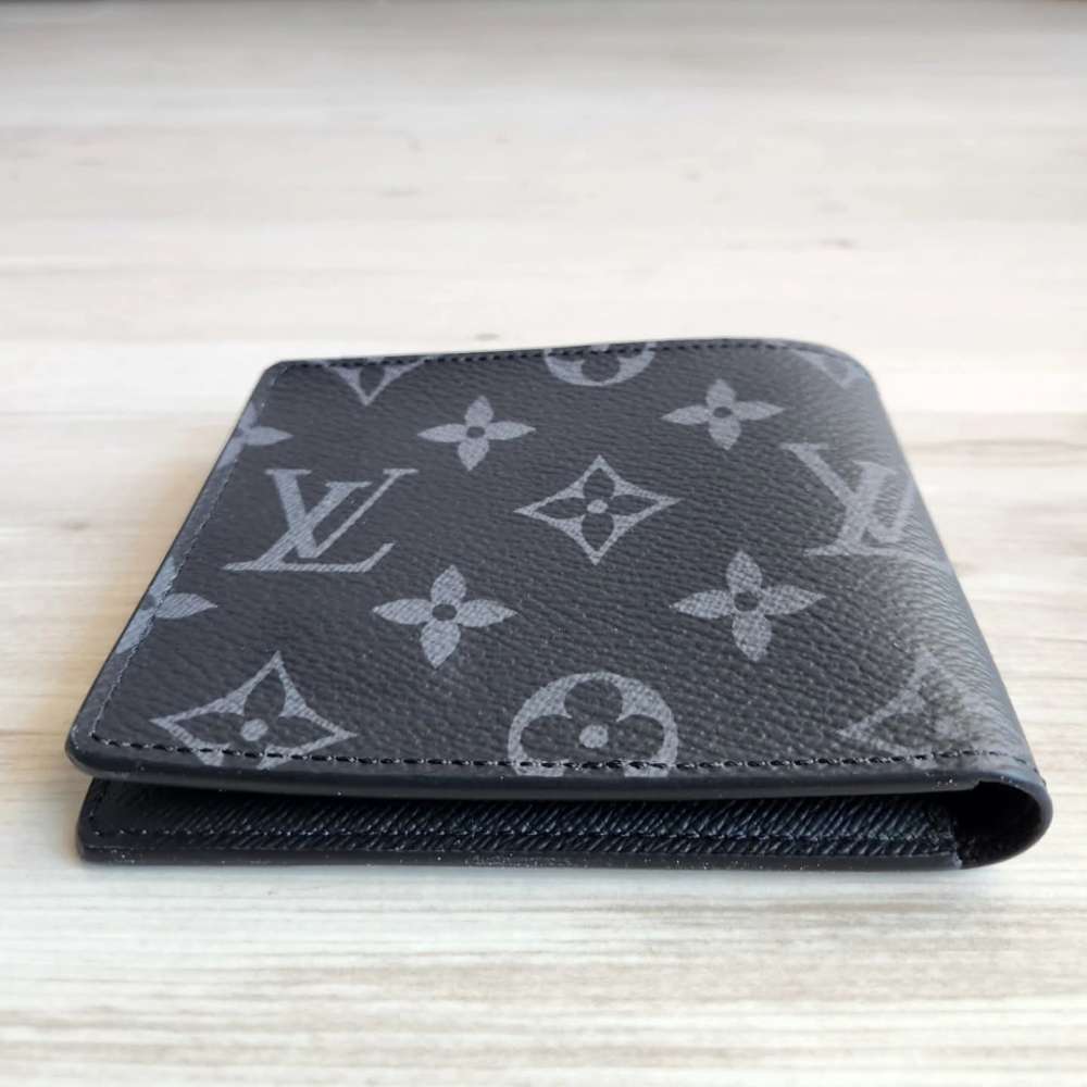 Louis Vuitton Slander