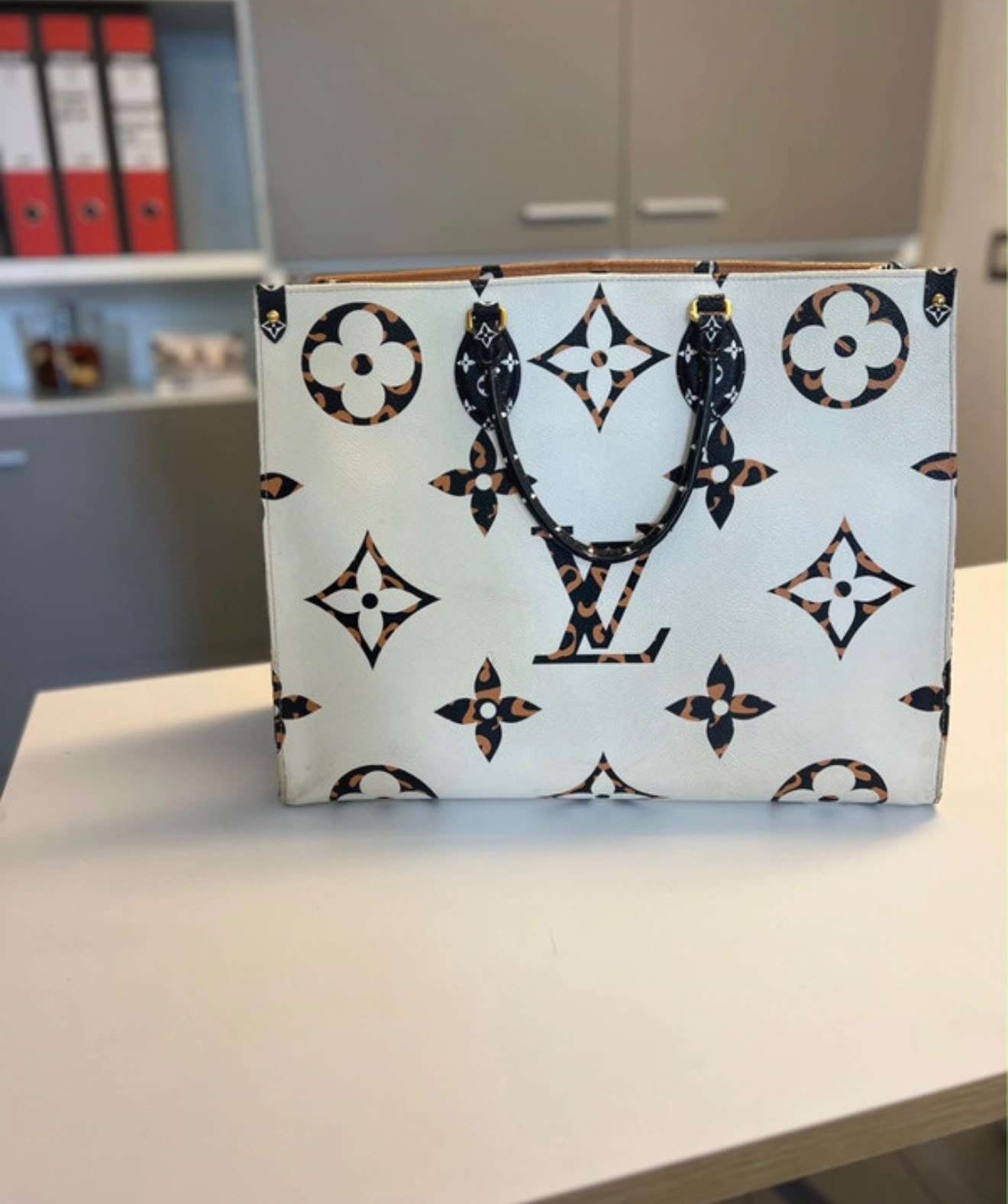 Louis Vuitton onthego GM