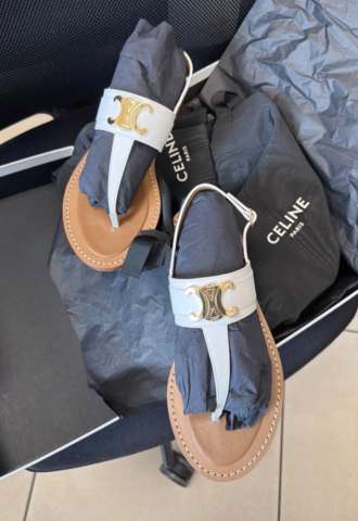 https://www.vipluxury.sk/Celine sandále