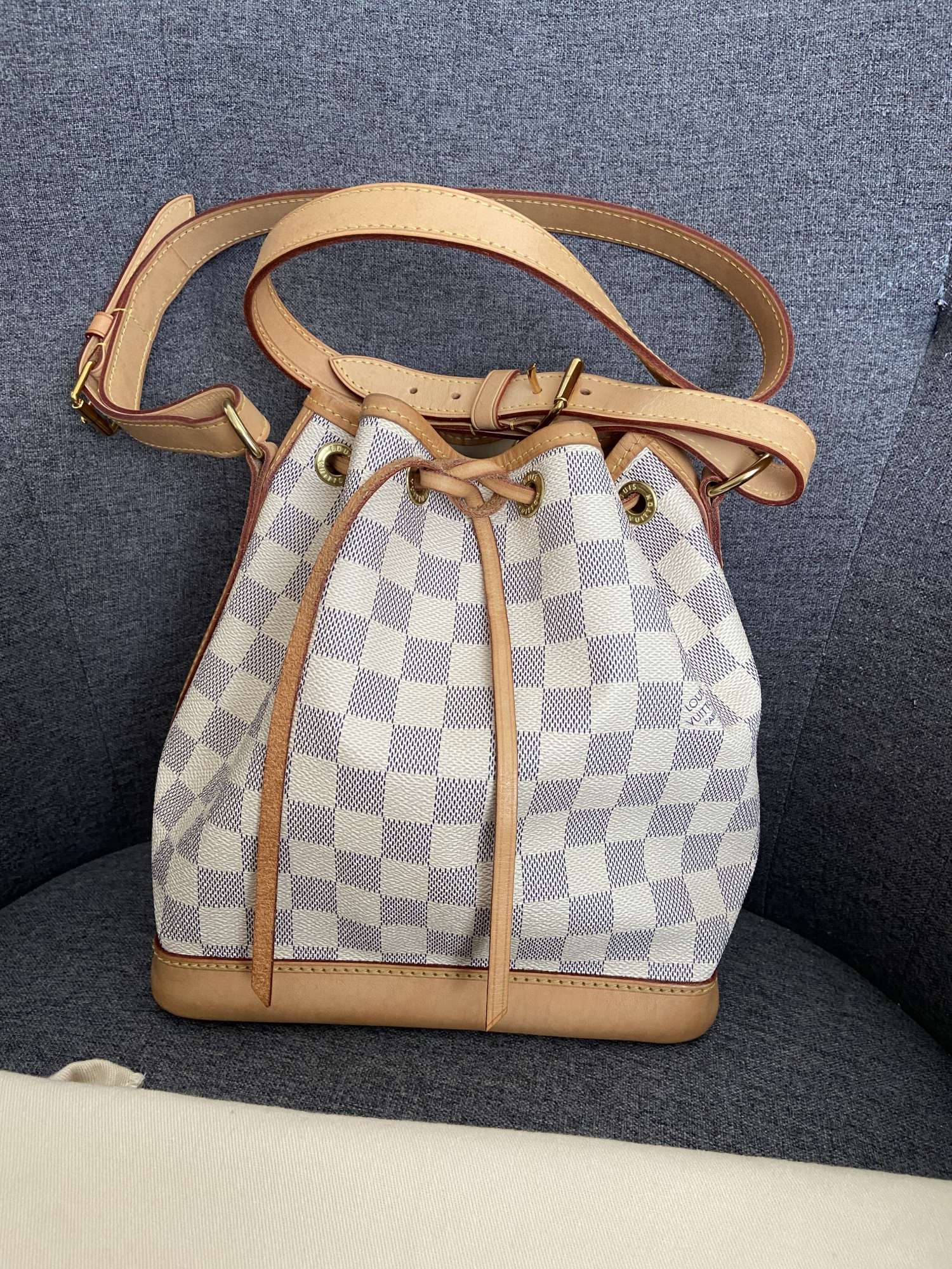 Louis Vuitton Noe azur