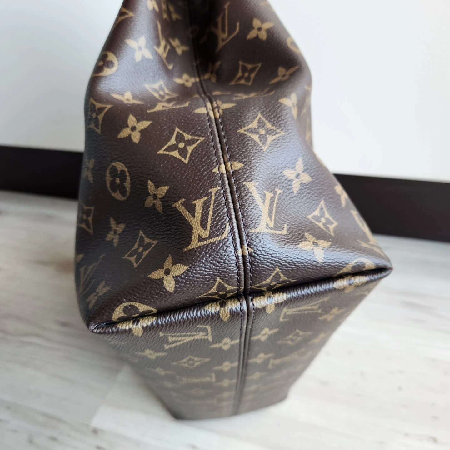Louis Vuitton Graceful MM