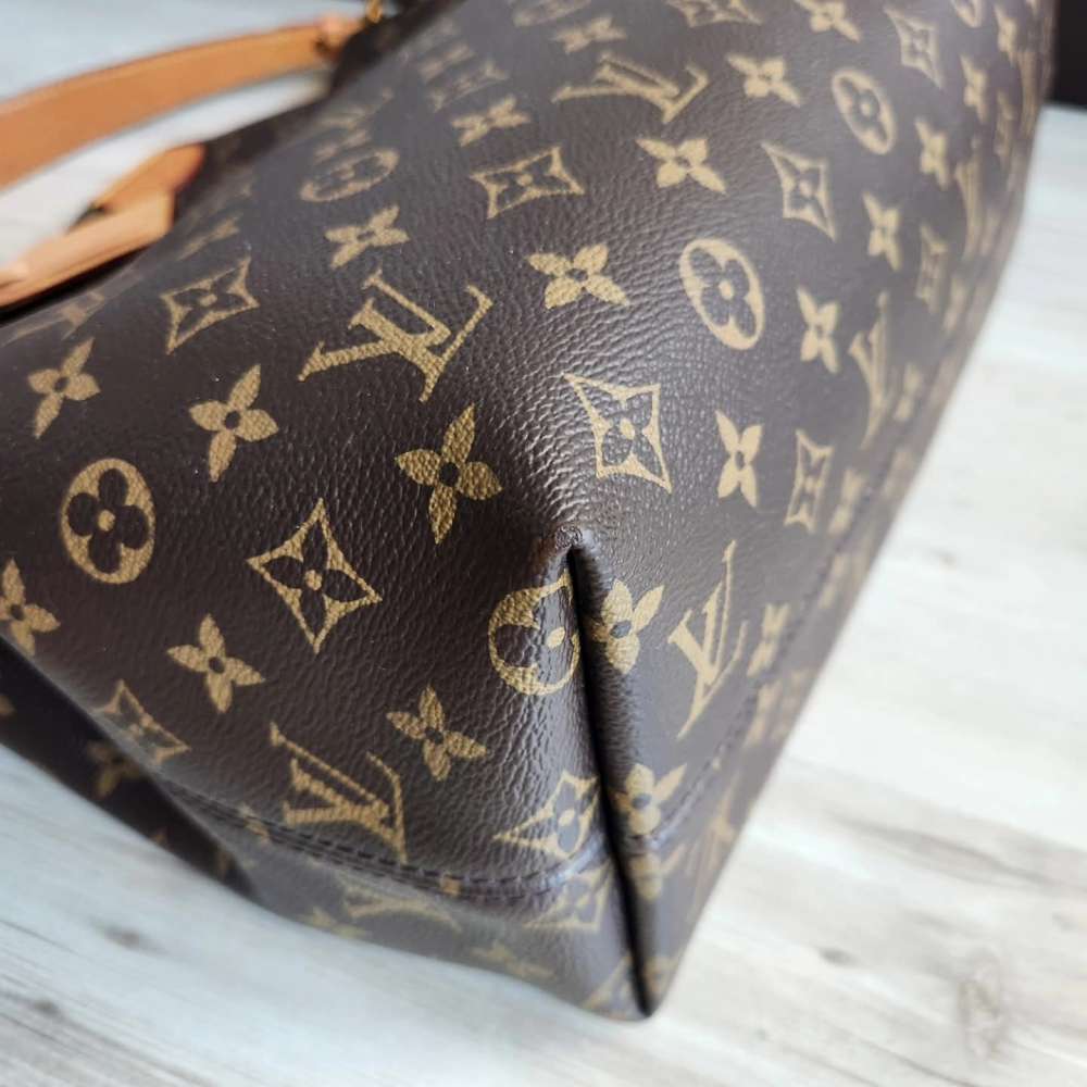 Louis Vuitton Graceful MM