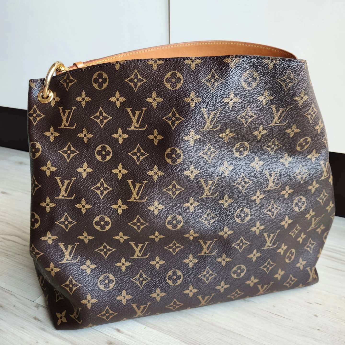 Louis Vuitton Graceful MM