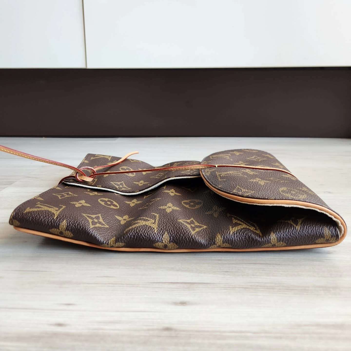 Louis Vuitton Pouzdro na sperky