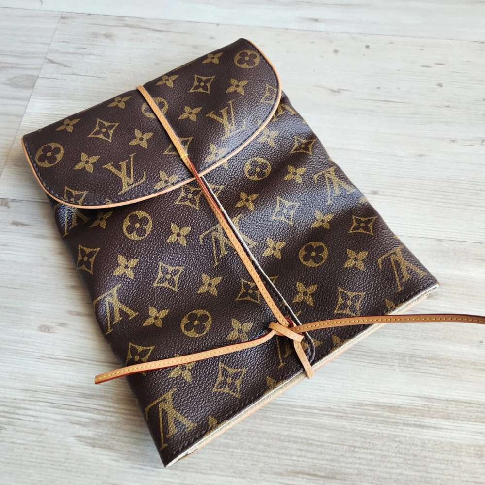 Louis Vuitton Pouzdro na sperky