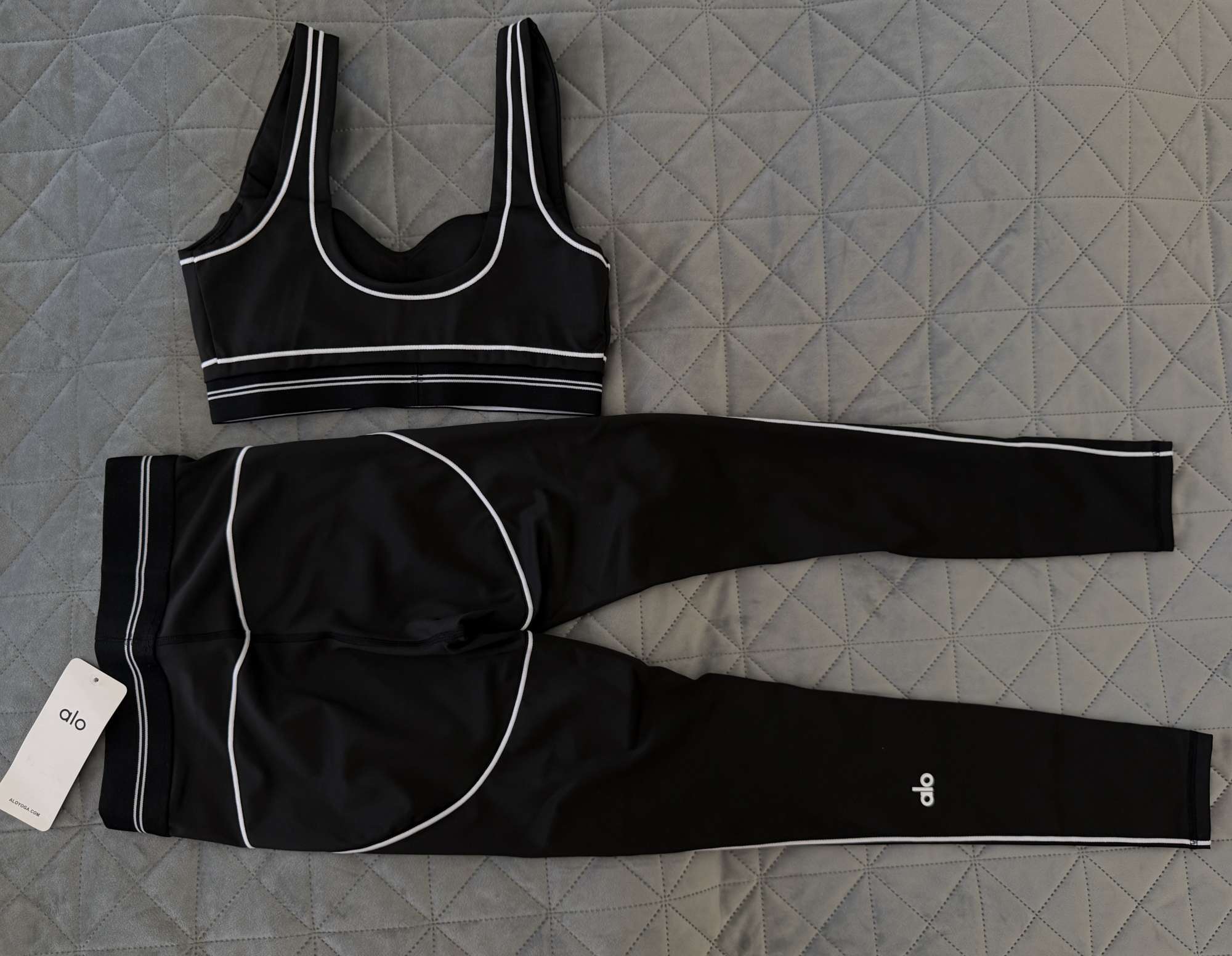 Alo Yoga Workout Set Black