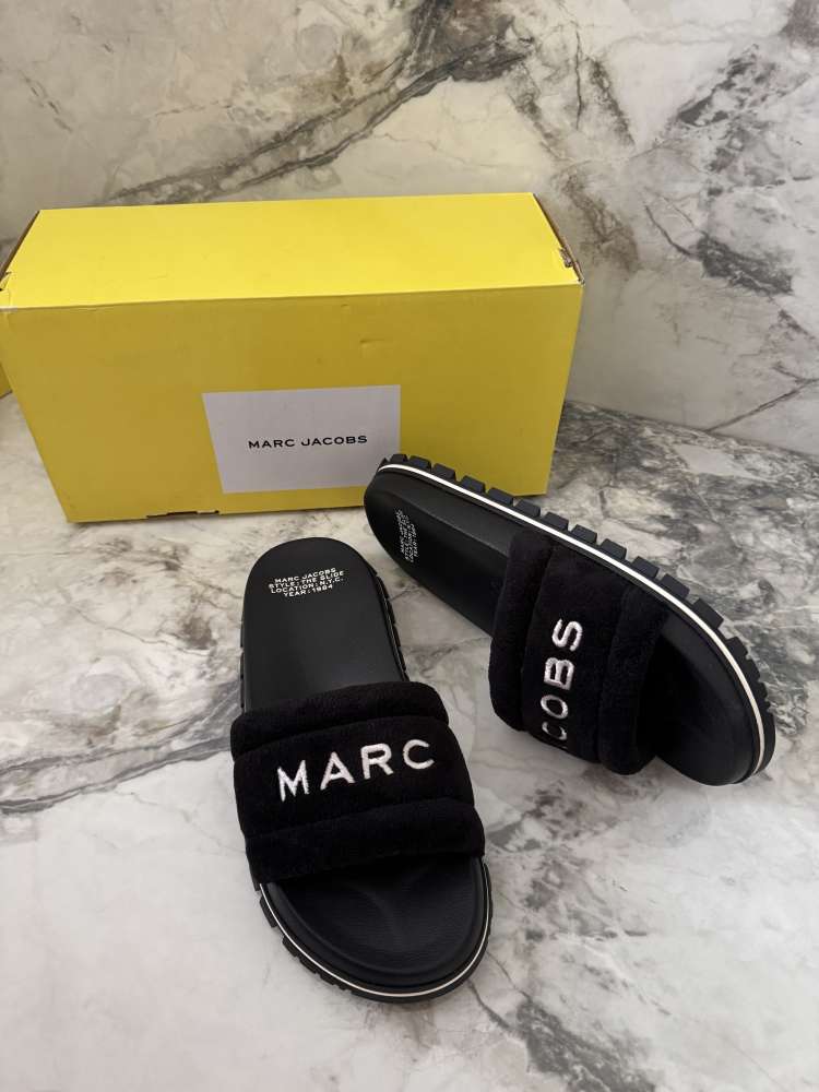 Marc Jacobs šľapky