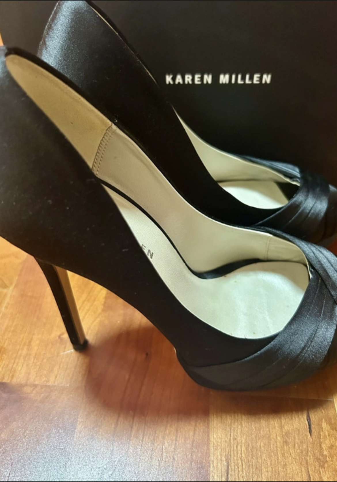 Karen Millen lodičky