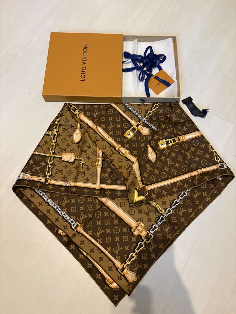 Louis Vuitton Confidential Square 90