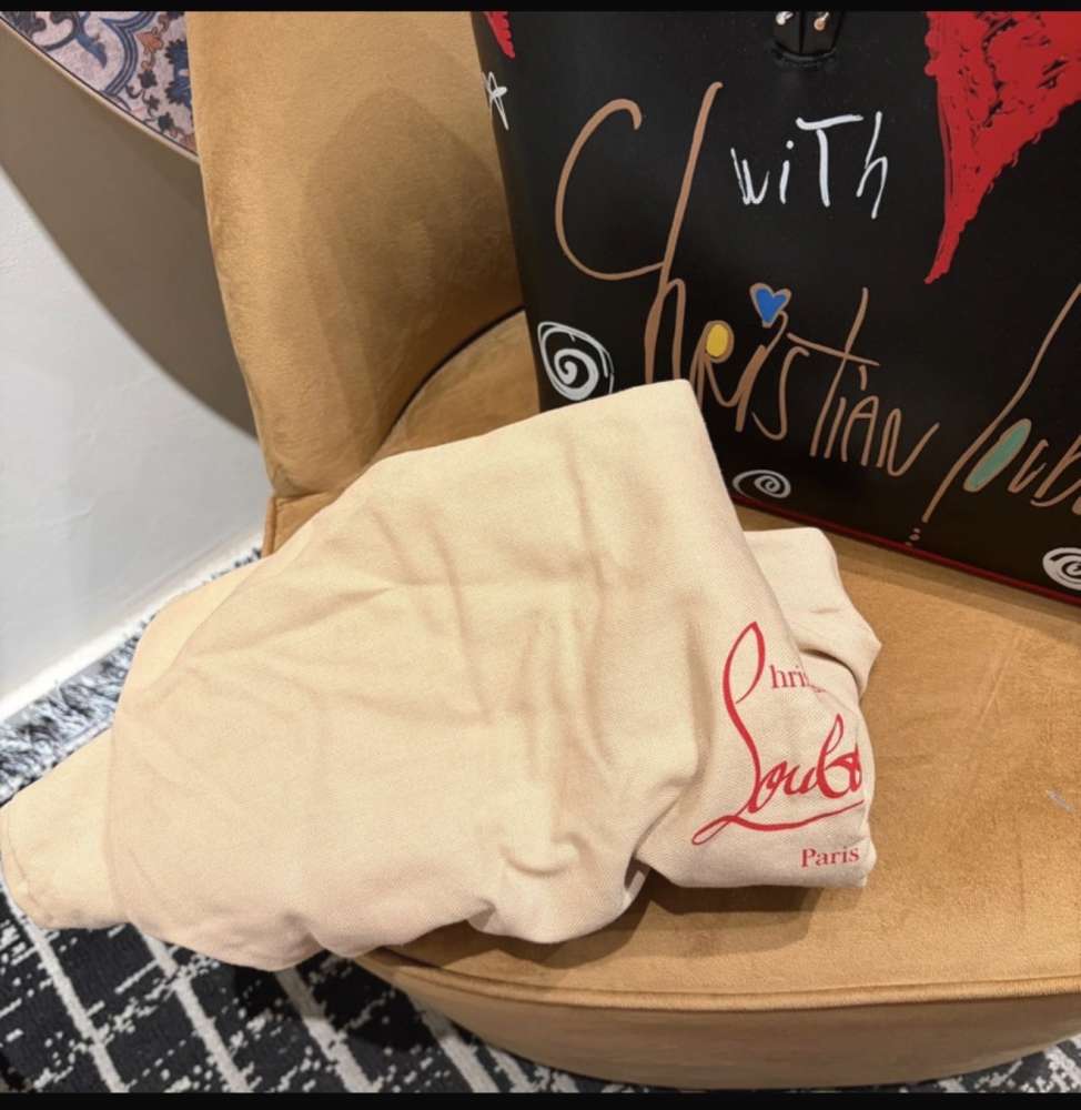 Christian Louboutin kabelka