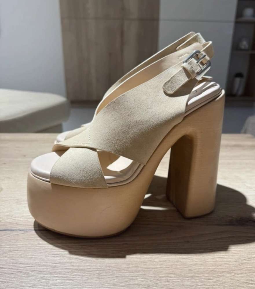 Casadei vysoke sandálky
