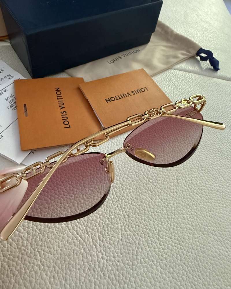 Louis Vuitton Jewel Low Cat Eye Sunglasses
