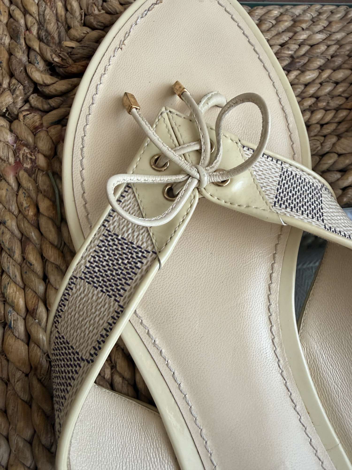 Louis Vuitton slapky