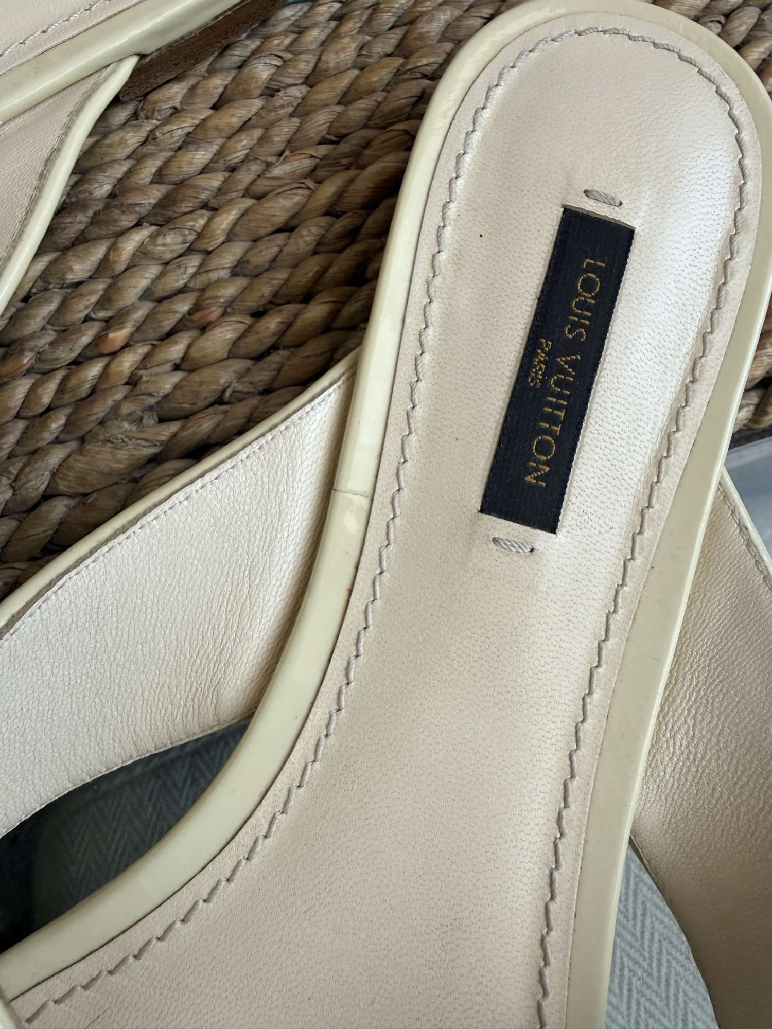 Louis Vuitton slapky