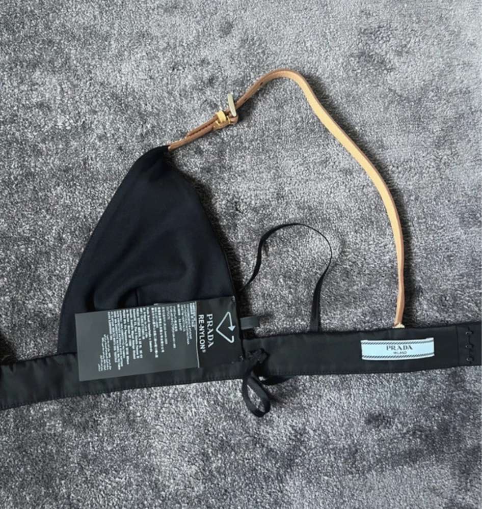 Prada podprsenka