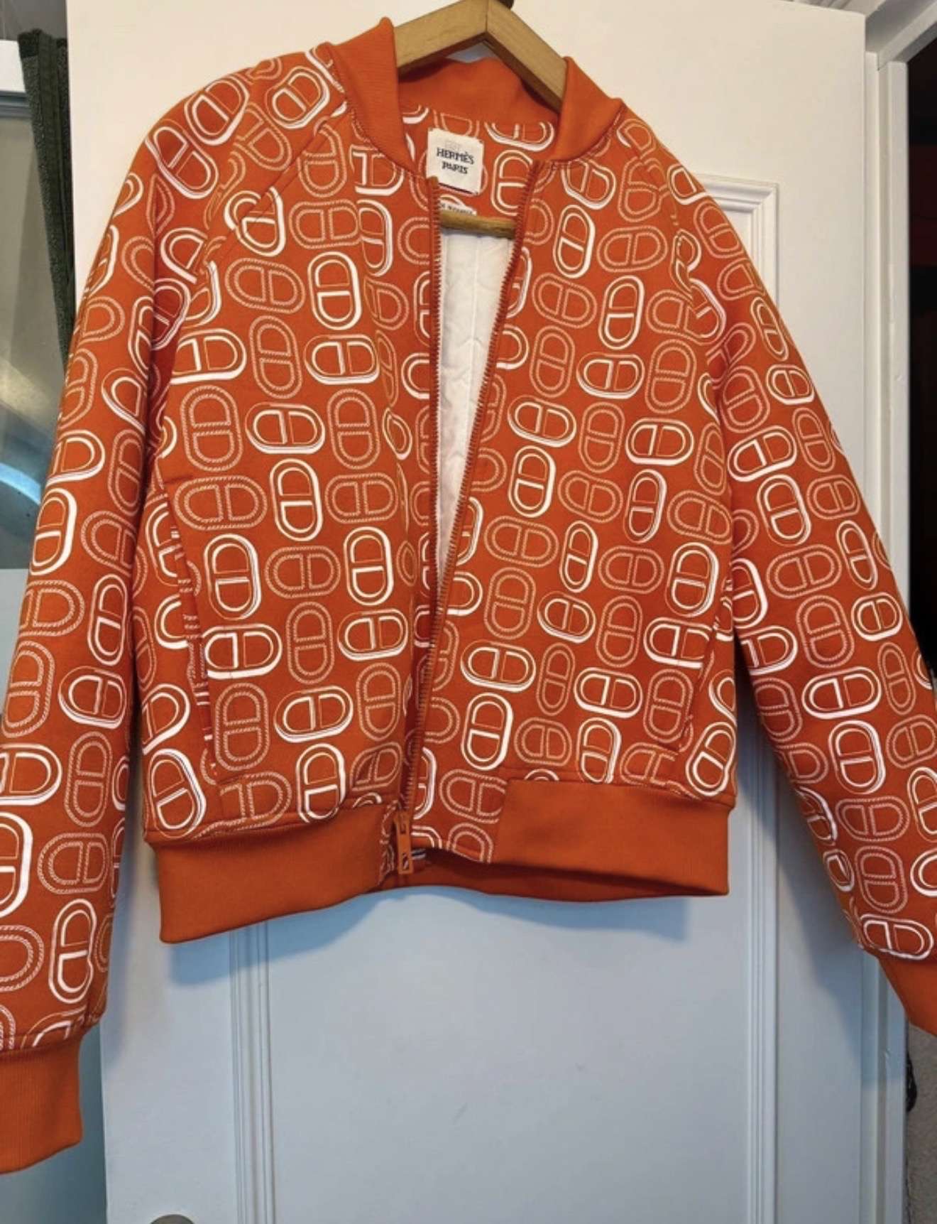 Hermes Bunda/ mikina