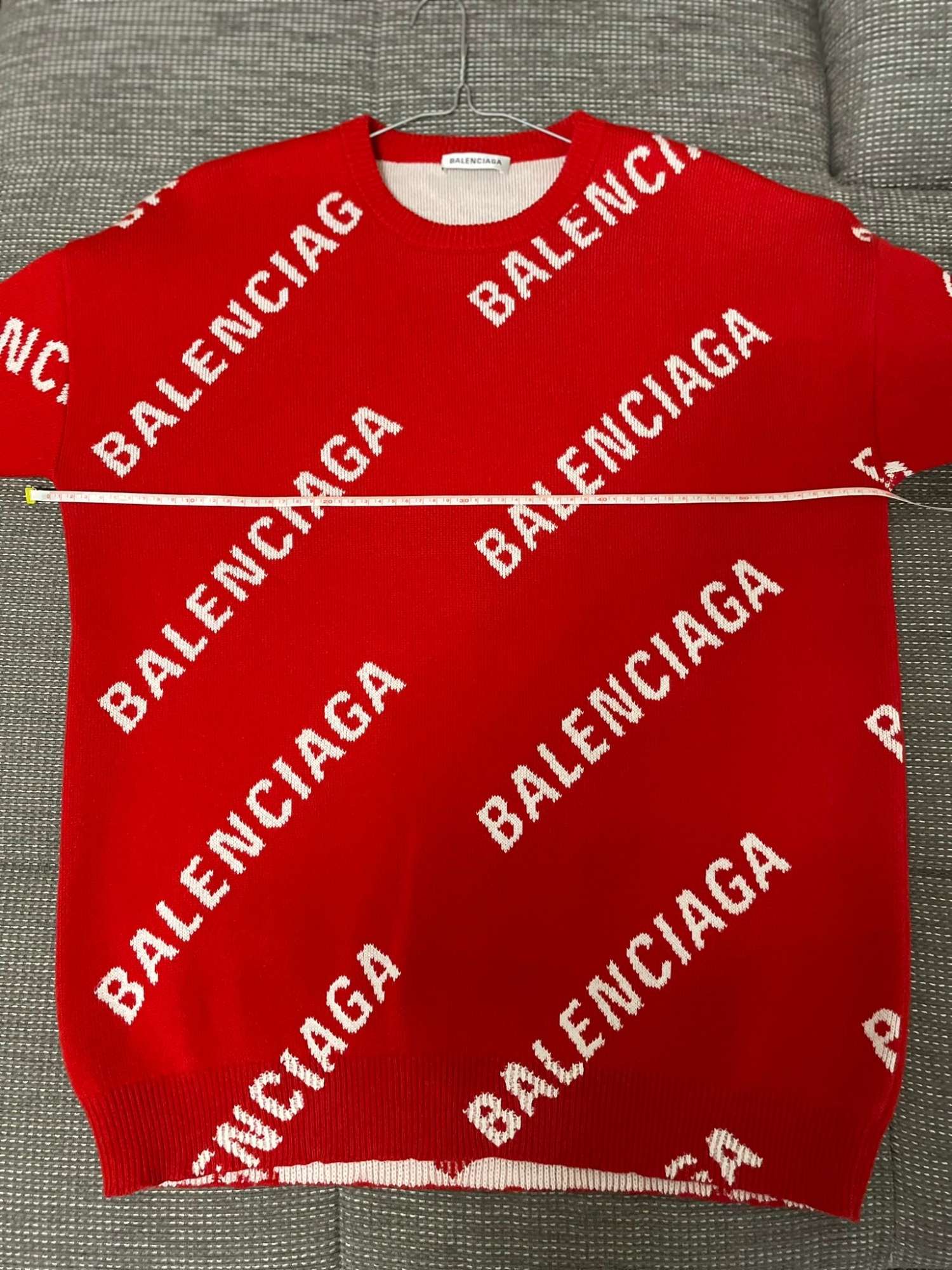 Sveter Balenciaga