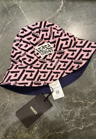 https://www.vipluxury.sk/Versace obostranný klobúk