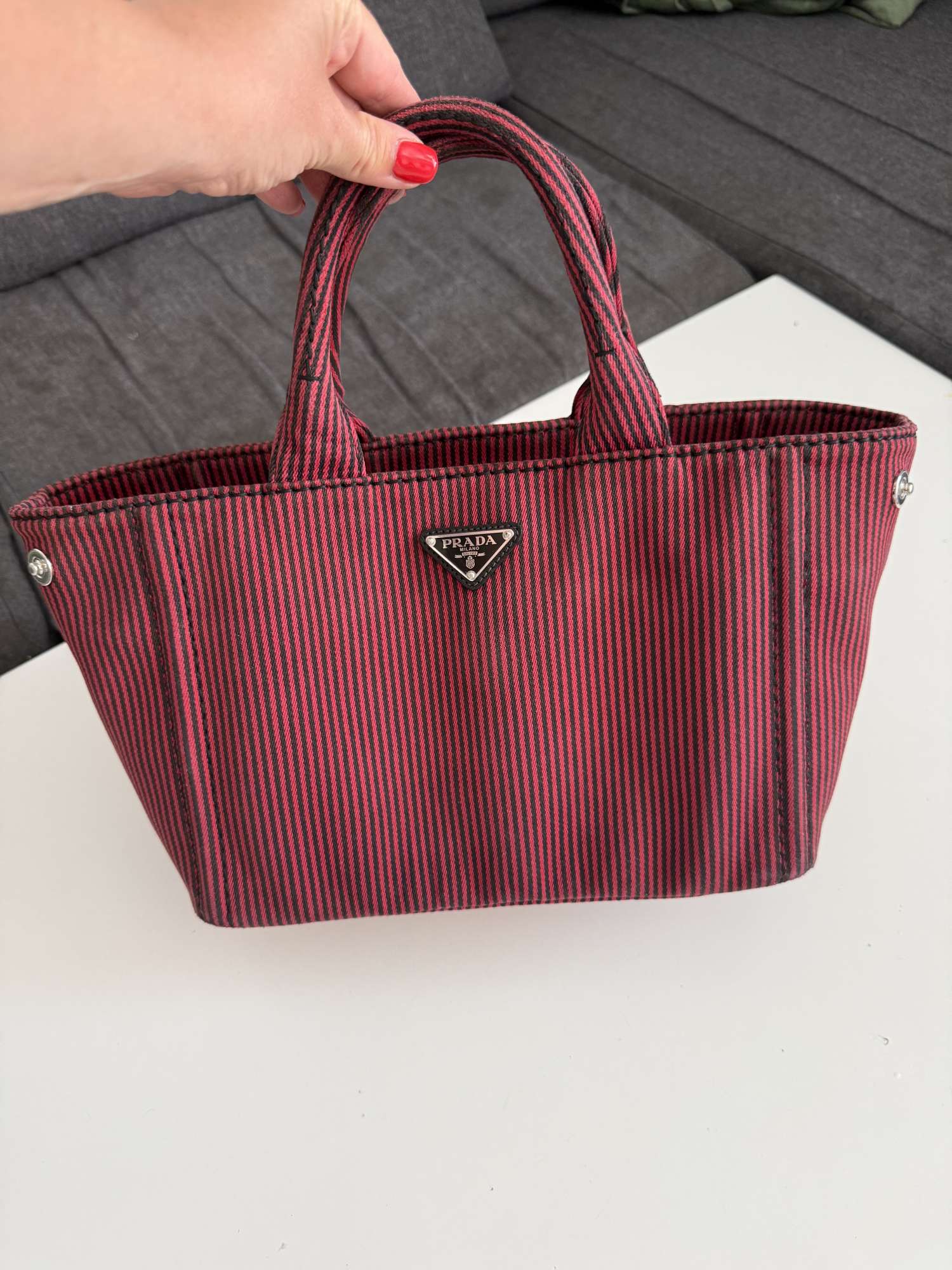 Prada canapa tote kabelka stripe