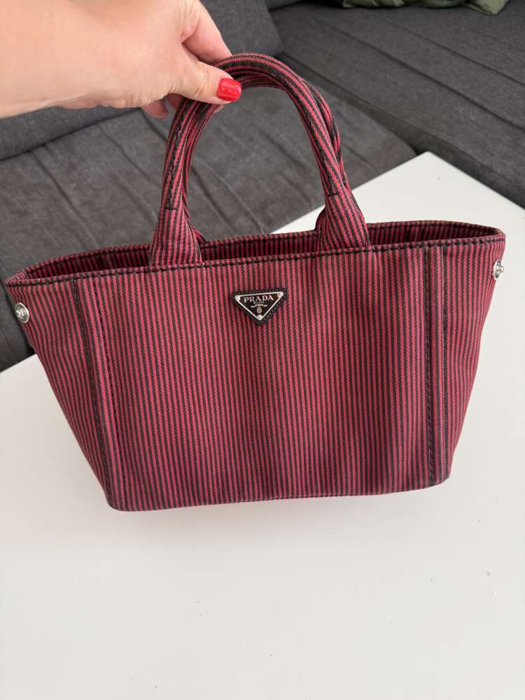 Prada canapa tote kabelka stripe