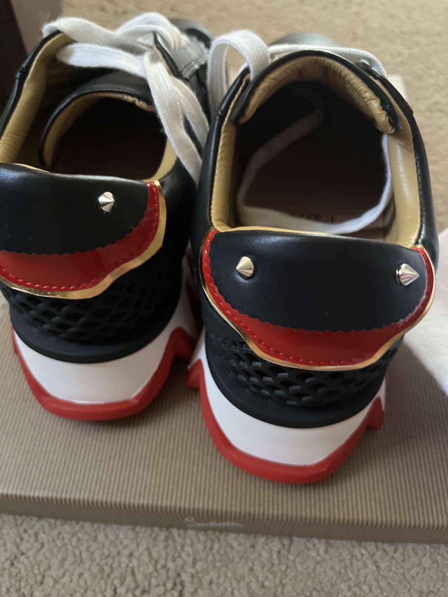 Christian Louboutin tenisky