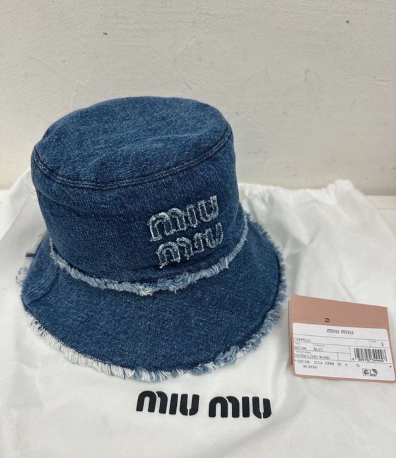 Miu miu klobuk