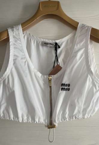 https://www.vipluxury.sk/Miu miu top
