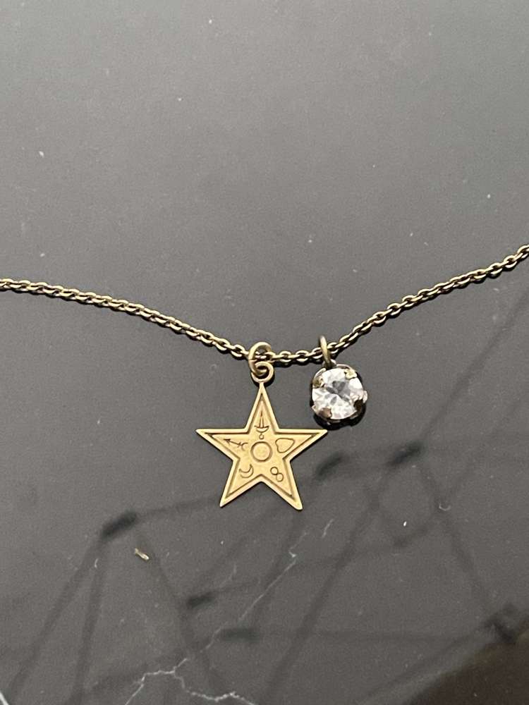 Christian Dior nahrdelník