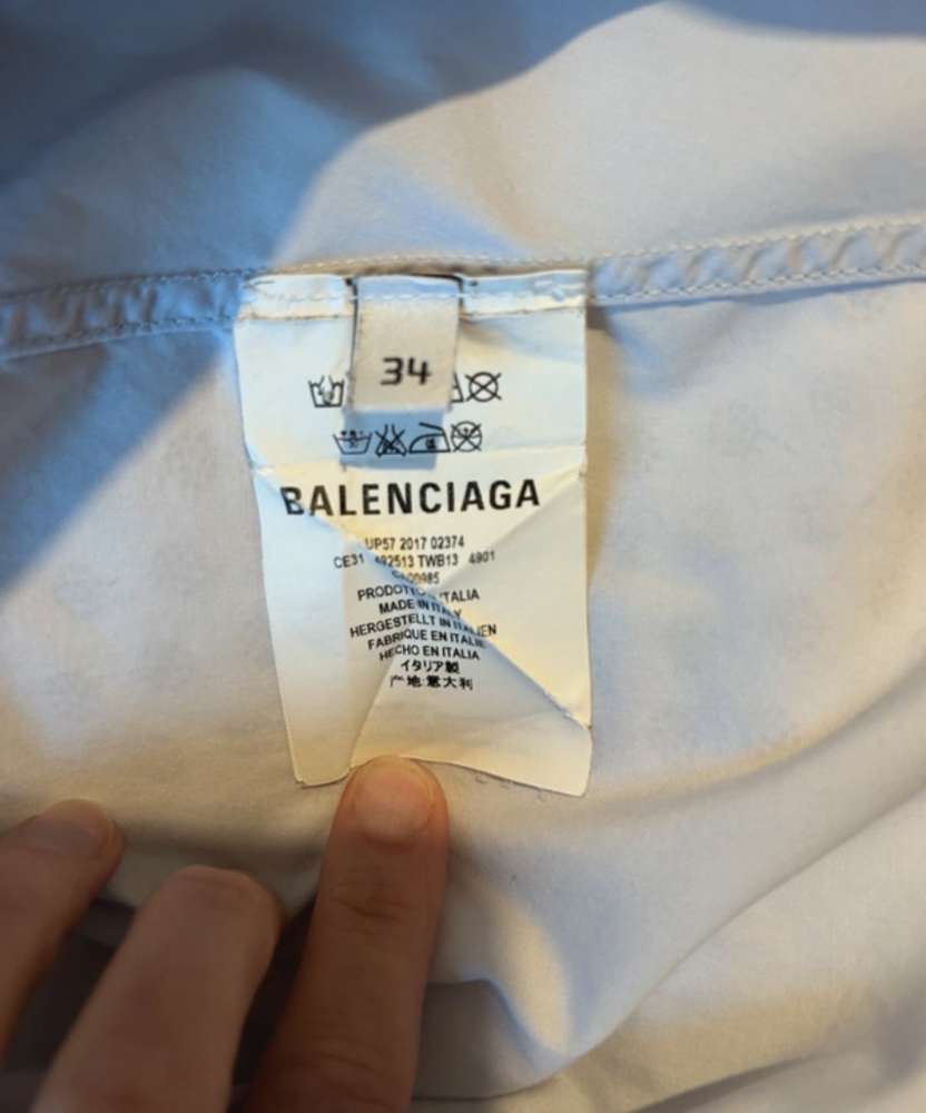 Balenciaga košeľa