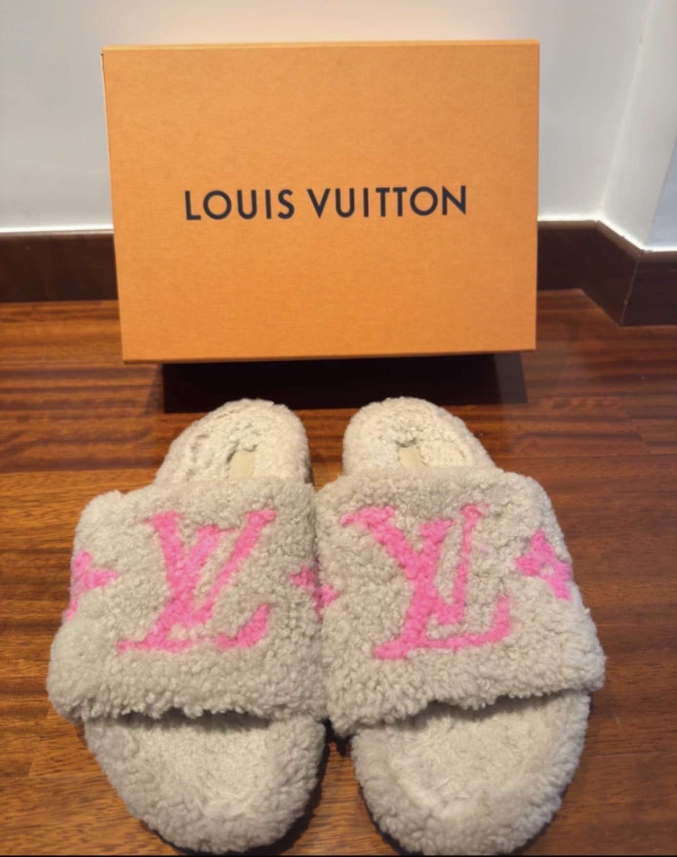 Louis vuitton šľapky
