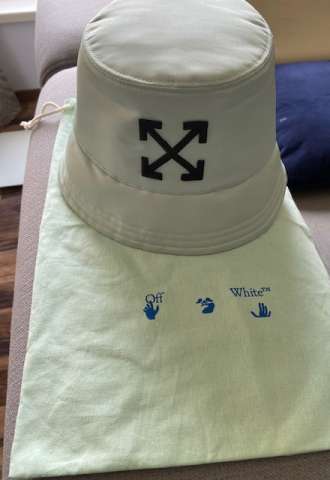 https://www.vipluxury.sk/Špinavobiely klobučik