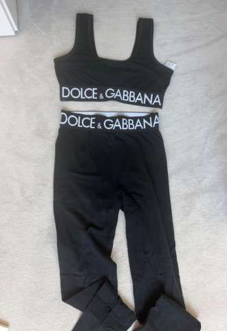 https://www.vipluxury.sk/Set Dolce Gabbana 38