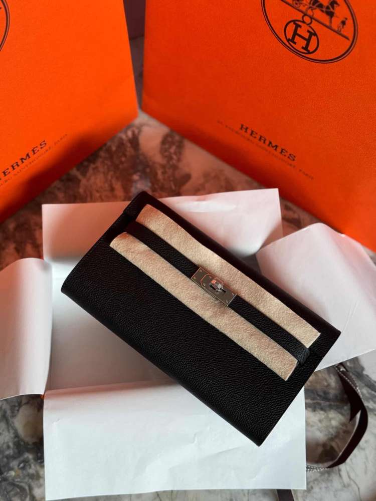 Hermes Kelly to go noir epsom 2026