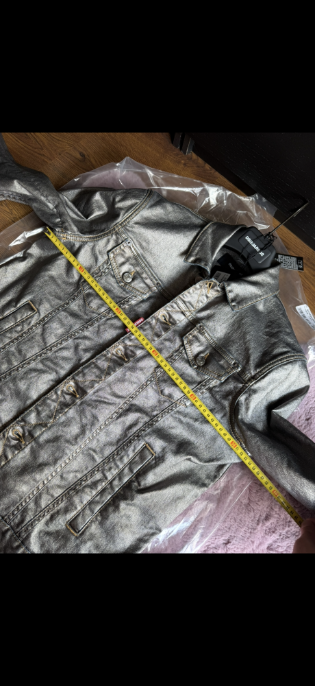 DSQUARED2 metalic effekt riflova bunda
