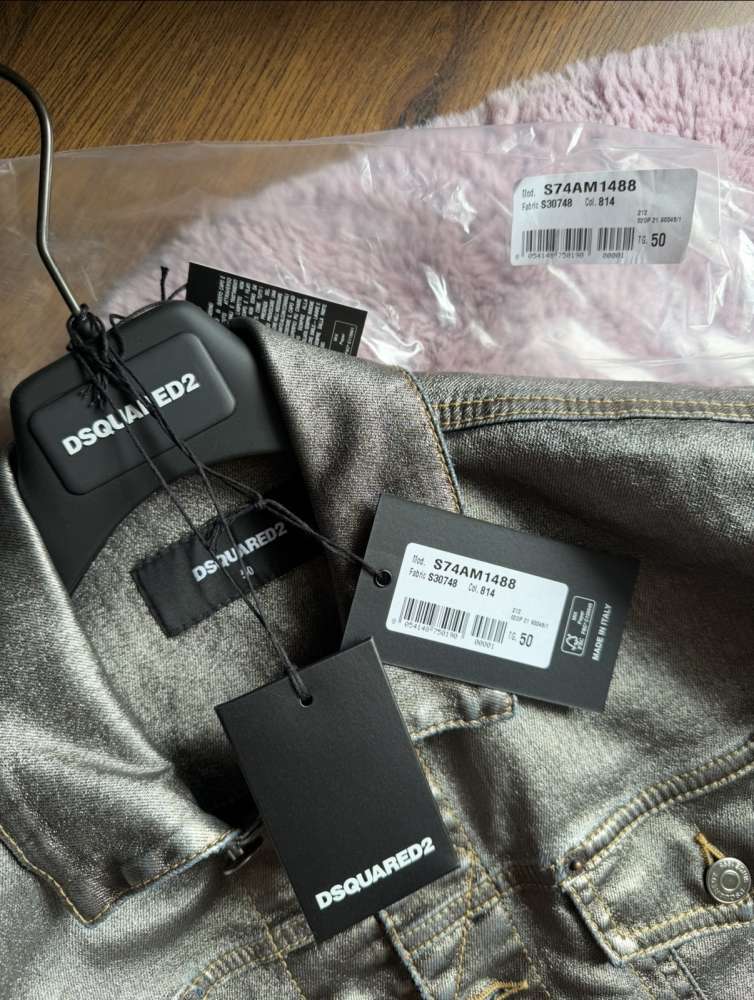 DSQUARED2 metalic effekt riflova bunda