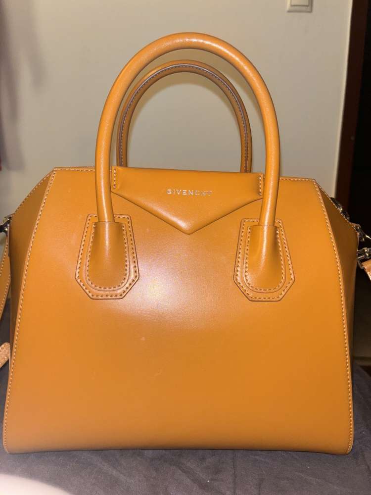 Givenchy Antigina caramel color